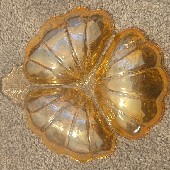 Vintage 1940s Jeanette 3 Leaf Clover Carnival Glass Relish Tray Trinket Candy - Picture 2 of 5